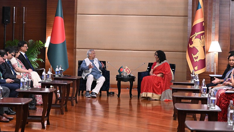 বাংলাদেশের পাচার হওয়া অর্থ ফেরাতে শ্রীলংকার সহায়তা চেয়েছেন ড. ইউনূস