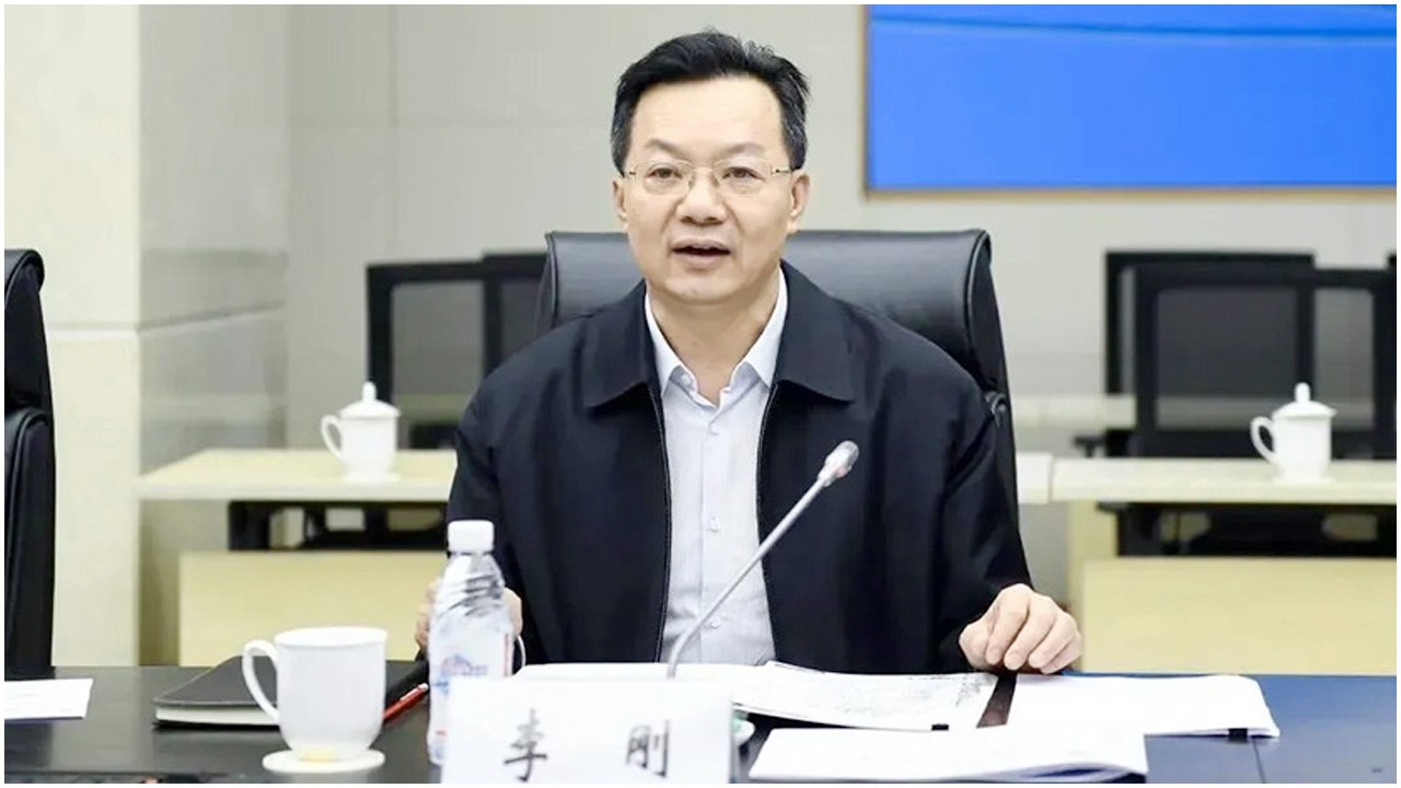 চীনে দুর্নীতির অভিযোগে উচ্চপদস্থ কর্মকর্তা গ্রেপ্তার