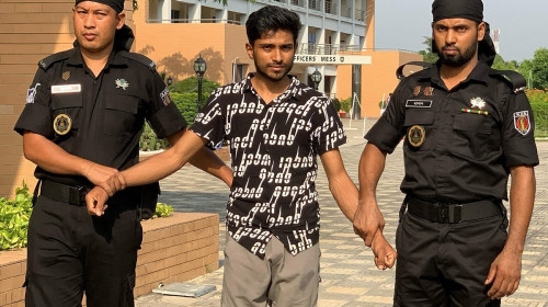 লিবিয়ায় ২৭ বাংলাদেশিকে জিম্মি করে মুক্তিপণ আদায়: চক্রের হোতা জাহিদ গ্রেফতার