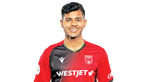 হামজার পর এবার সামিত: লাল-সবুজে আসছেন কানাডা প্রবাসী ফুটবলার