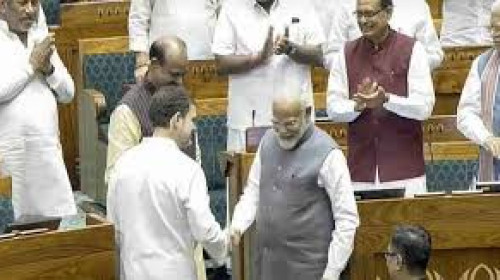 কাশ্মীর হামলার পর জাতীয় ঐক্য: মোদীর পাশে ভারতের সব বিরোধী দল