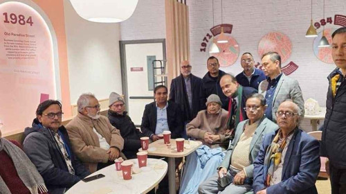 পালিয়ে যাওয়া সাবেক ৪ মন্ত্রী এক ফ্রেমে, যুক্তরাজ্যে দেখা গেল একসঙ্গে