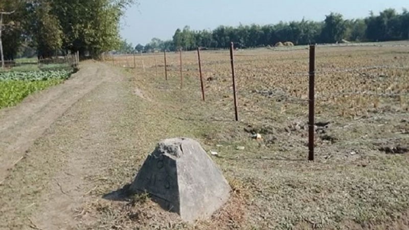 বাংলাদেশ সীমান্তে কাঁটাতারের বেড়া নির্মাণে জমি অধিগ্রহণের অনুমতি দিল পশ্চিমবঙ্গ মন্ত্রিসভা