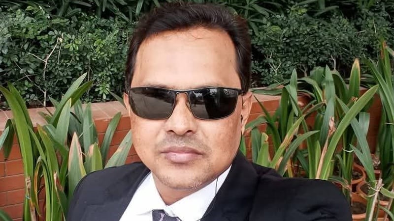 স্ত্রীকে ভিডিও কলে রেখে স্বামীর আত্মহত্যা