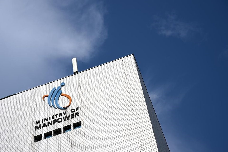 ইশুনে টিপার ট্রাকের ধাক্কায় বাংলাদেশি শ্রমিক নিহত