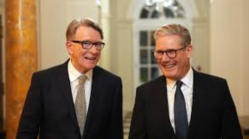 এপস্টিন-কাণ্ডে পদত্যাগ করলেন ব্রিটিশ প্রধানমন্ত্রীর শীর্ষ সহযোগী