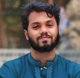 শহীদ ওসমান হাদির পরিবারকে ফ্ল্যাটের দলিল ও চাবি হস্তান্তর করলেন প্রধান উপদেষ্টা