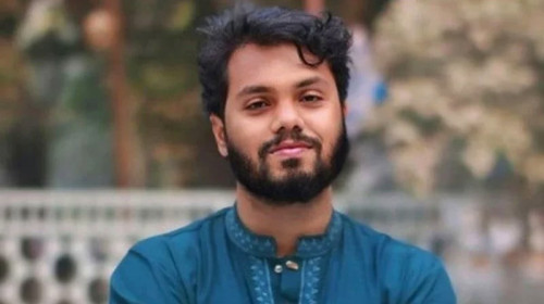 শহীদ ওসমান হাদির পরিবারকে ফ্ল্যাটের দলিল ও চাবি হস্তান্তর করলেন প্রধান উপদেষ্টা